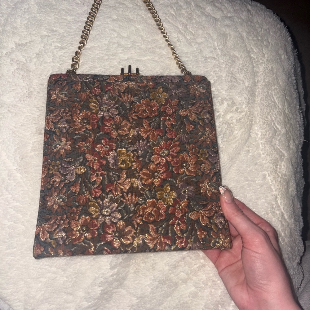 Vintage Floral Tapestry Clutch with Gold Chain